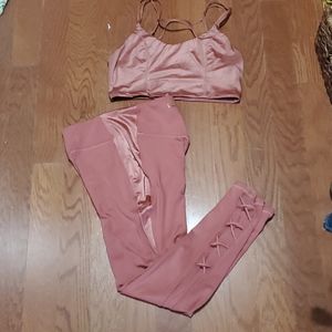 VS sport knockout leggings and matching bra